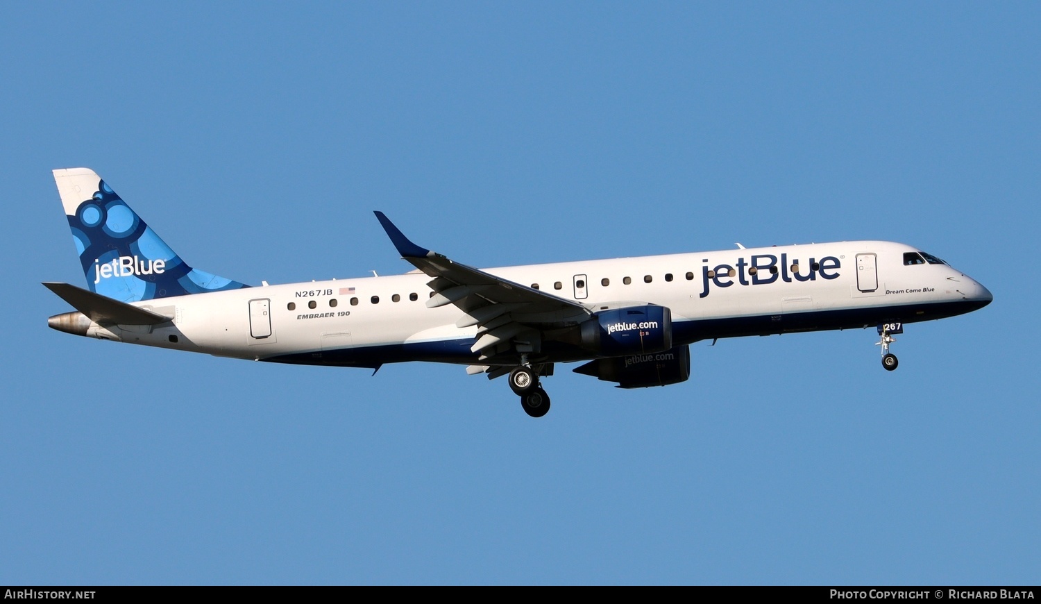 Aircraft Photo of N267JB | Embraer 190AR (ERJ-190-100IGW) | JetBlue Airways | AirHistory.net #650183