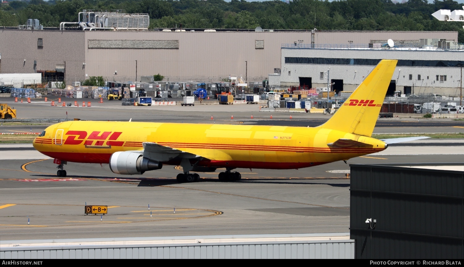 Aircraft Photo of N371CM | Boeing 767-338/ER(BDSF) | DHL International | AirHistory.net #650186