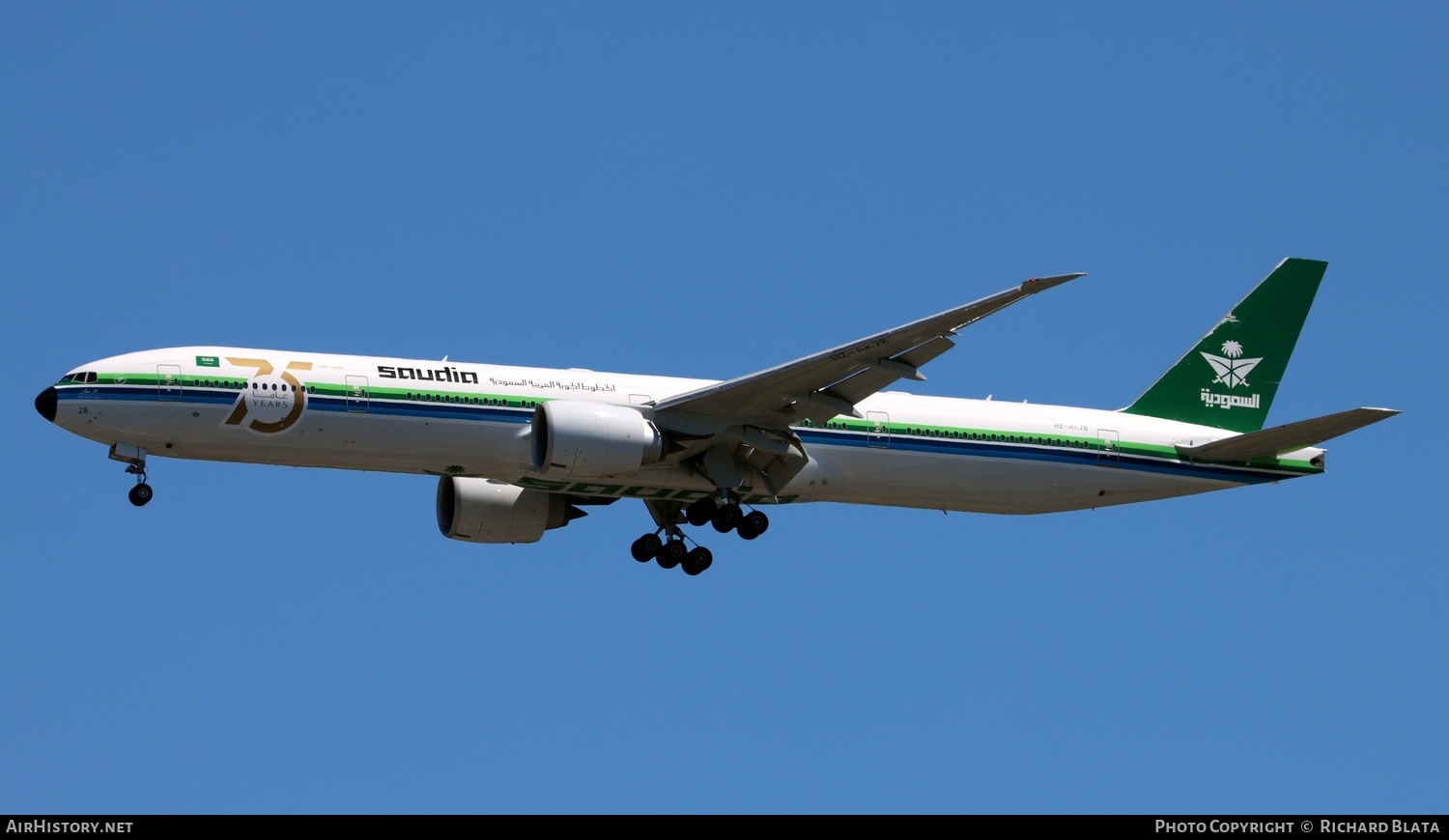 Aircraft Photo of HZ-AK28 | Boeing 777-368/ER | Saudia - Saudi Arabian Airlines | AirHistory.net #650226