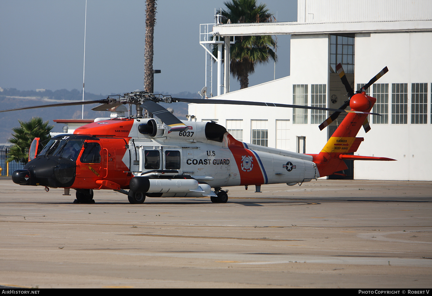 Aircraft Photo of 6037 | Sikorsky HH-60J Jayhawk (S-70B-5) | USA - Coast Guard | AirHistory.net #650291