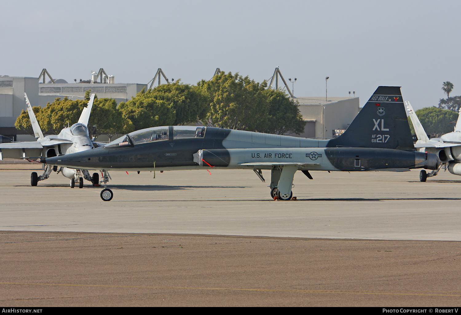 Aircraft Photo of 68-8217 / AF68-217 | Northrop T-38C Talon | USA - Air Force | AirHistory.net #650309