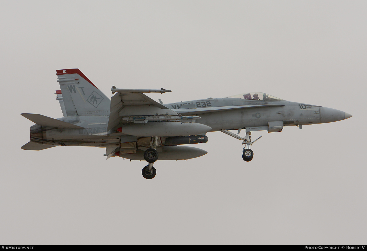 Aircraft Photo of 165218 | McDonnell Douglas F/A-18C Hornet | USA - Marines | AirHistory.net #650337