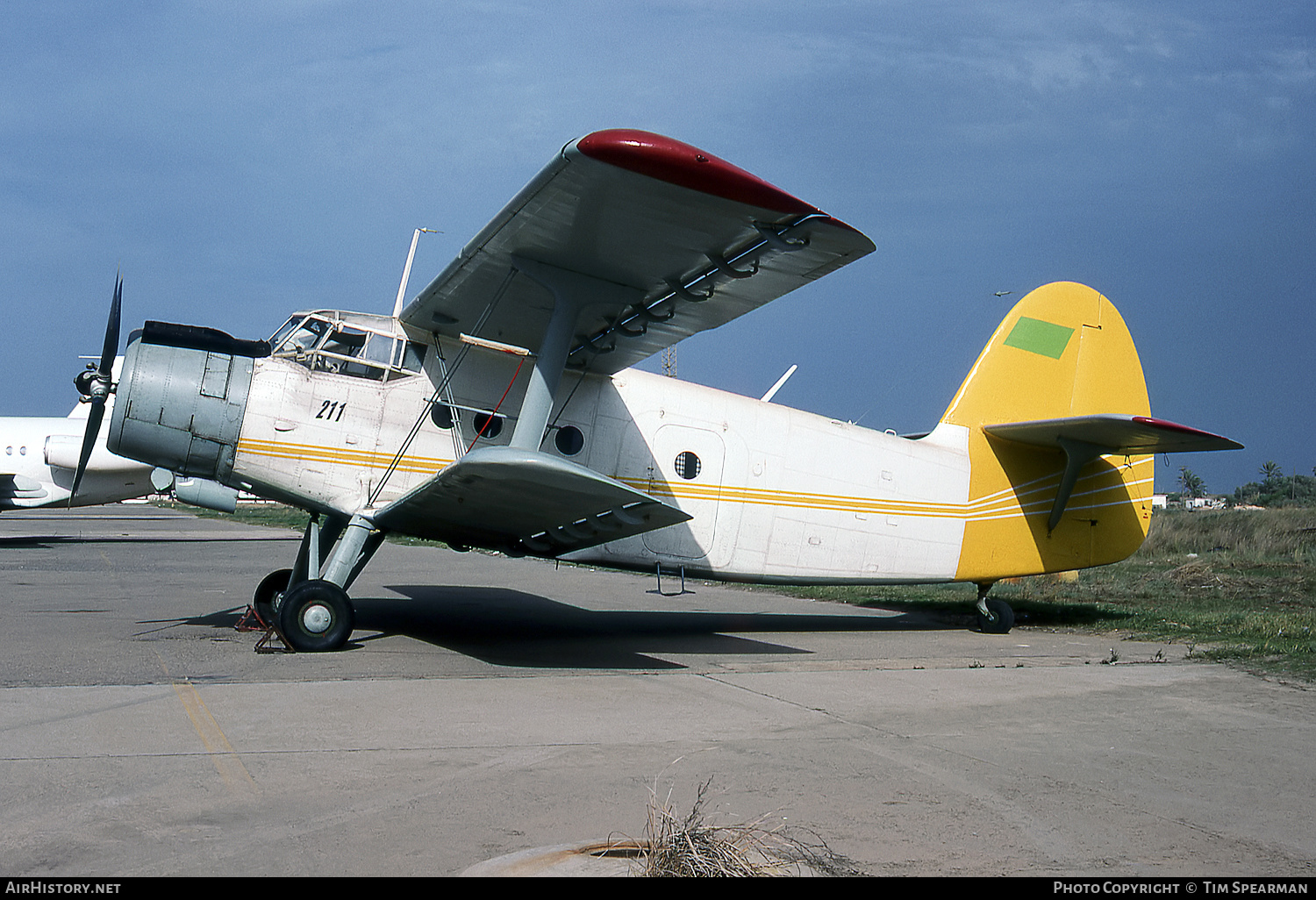 Aircraft Photo of 211 | Antonov An-2 | Libya - Air Force | AirHistory.net #650338