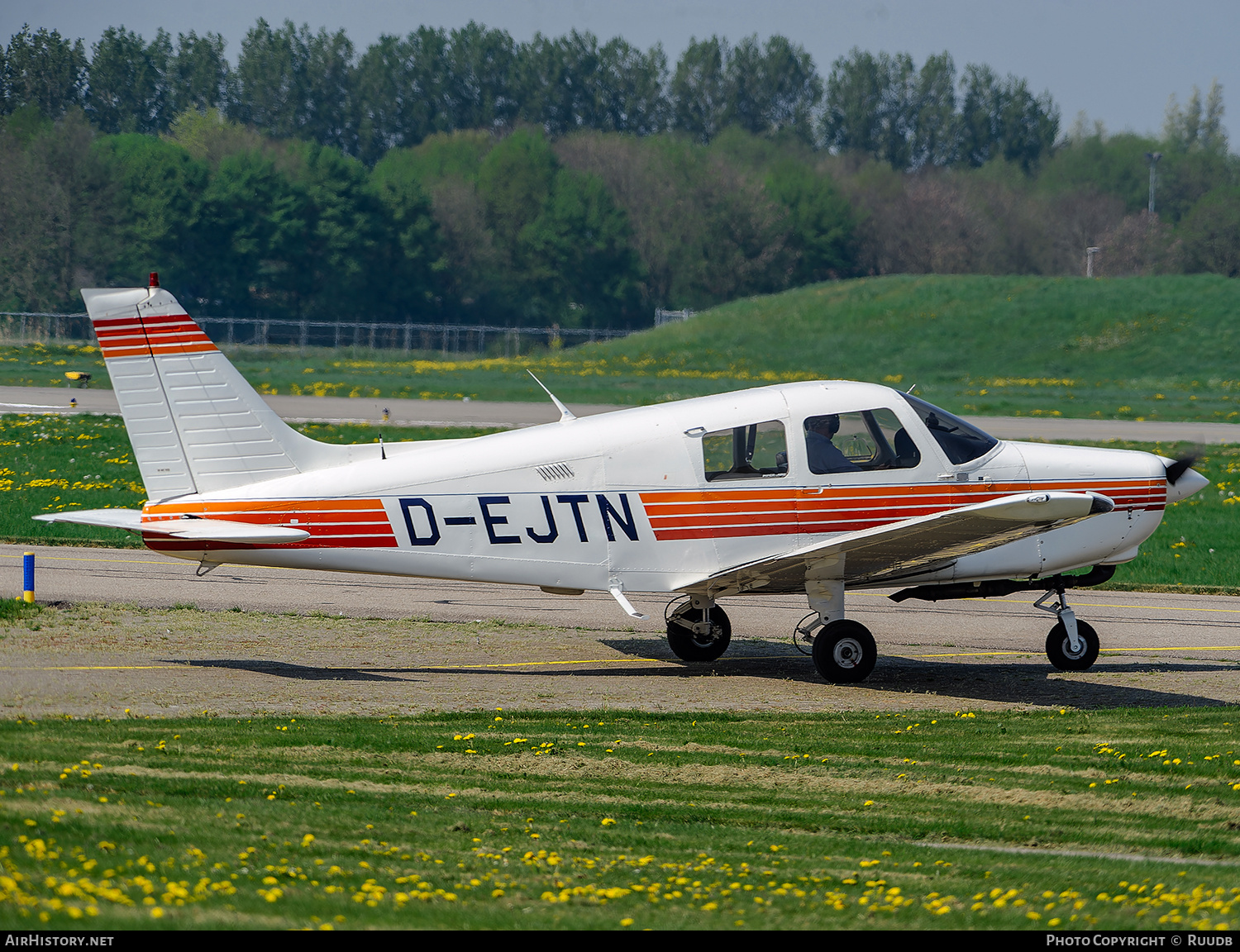 Aircraft Photo of D-EJTN | Piper PA-28-161 Cadet | AirHistory.net #650342