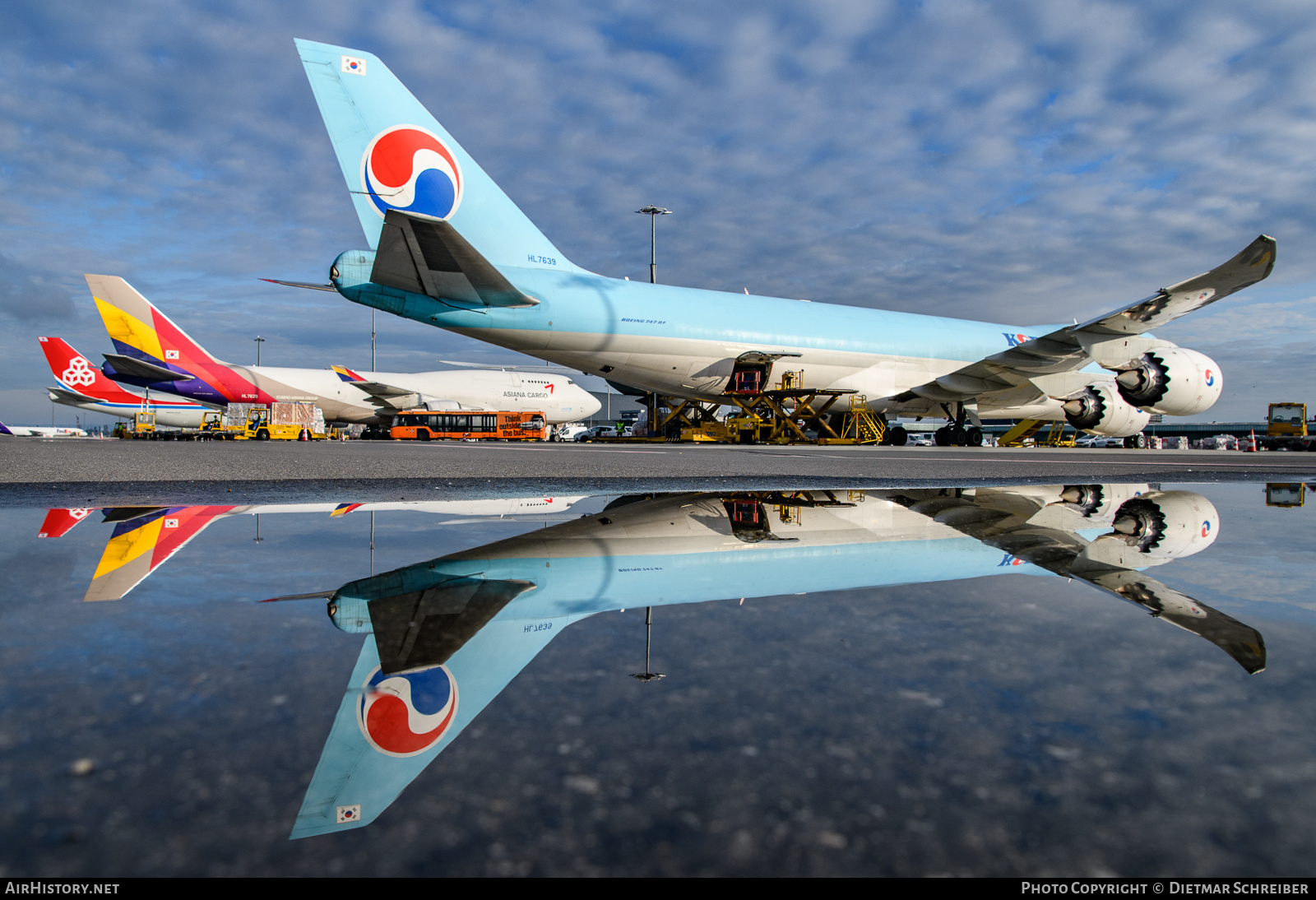 Aircraft Photo of HL7639 | Boeing 747-8B5F/SCD | Korean Air Cargo | AirHistory.net #650366