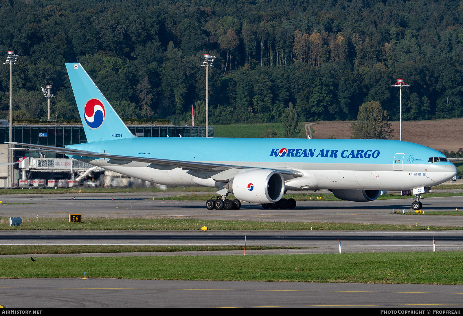 Aircraft Photo of HL8251 | Boeing 777-FB5 | Korean Air Cargo | AirHistory.net #650367