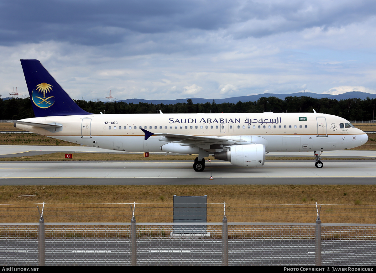 Aircraft Photo of HZ-ASC | Airbus A320-214 | Saudi Arabian Airlines | AirHistory.net #650379