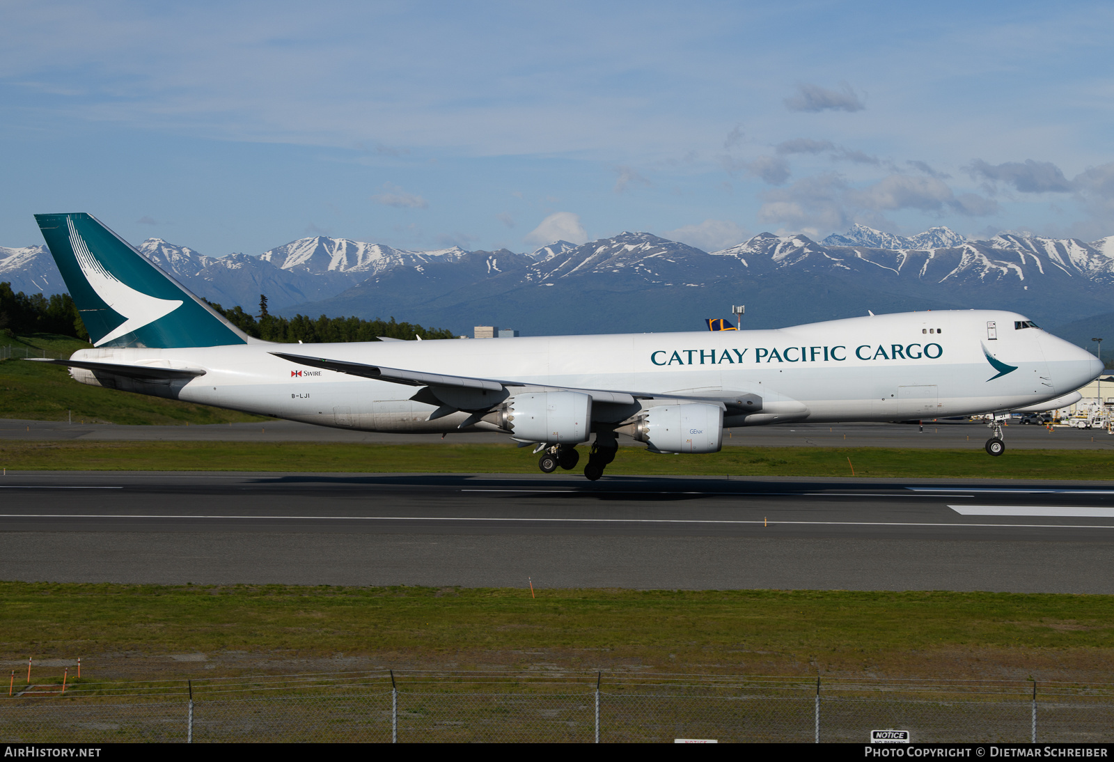 Aircraft Photo of B-LJI | Boeing 747-867F/SCD | Cathay Pacific Airways Cargo | AirHistory.net #650401
