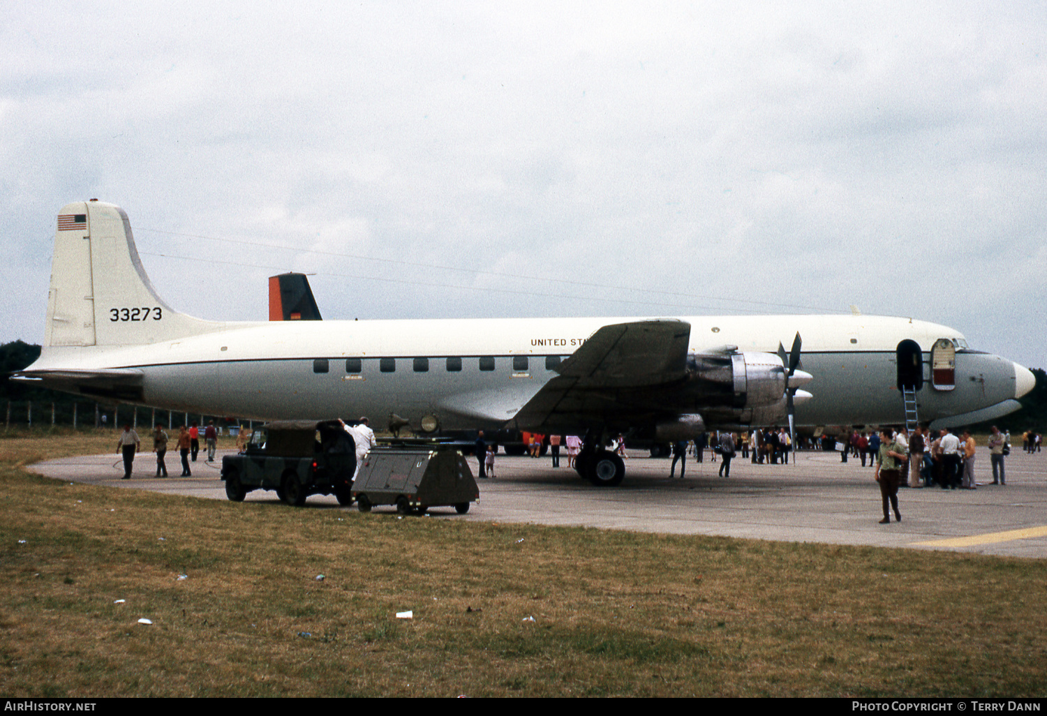Aircraft Photo of 53-3273 / 33273 | Douglas C-118A Liftmaster (DC-6A) | USA - Air Force | AirHistory.net #650406