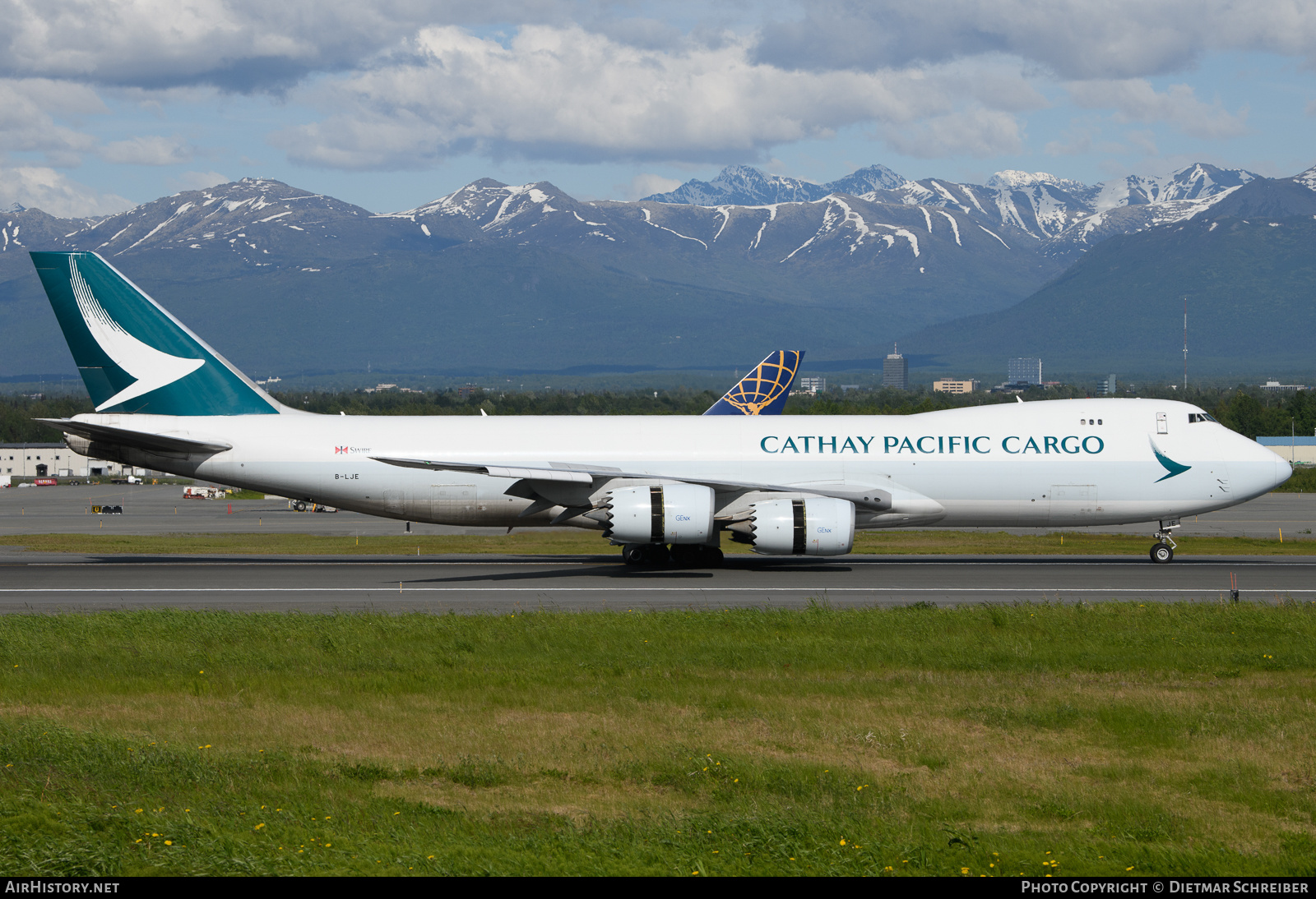 Aircraft Photo of B-LJE | Boeing 747-867F/SCD | Cathay Pacific Airways Cargo | AirHistory.net #650425