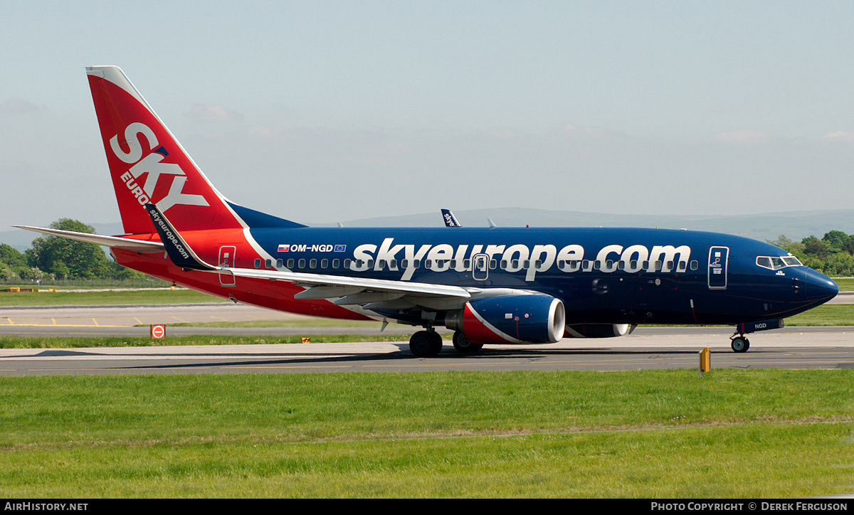 Aircraft Photo of OM-NGD | Boeing 737-76N | SkyEurope Airlines | AirHistory.net #650462