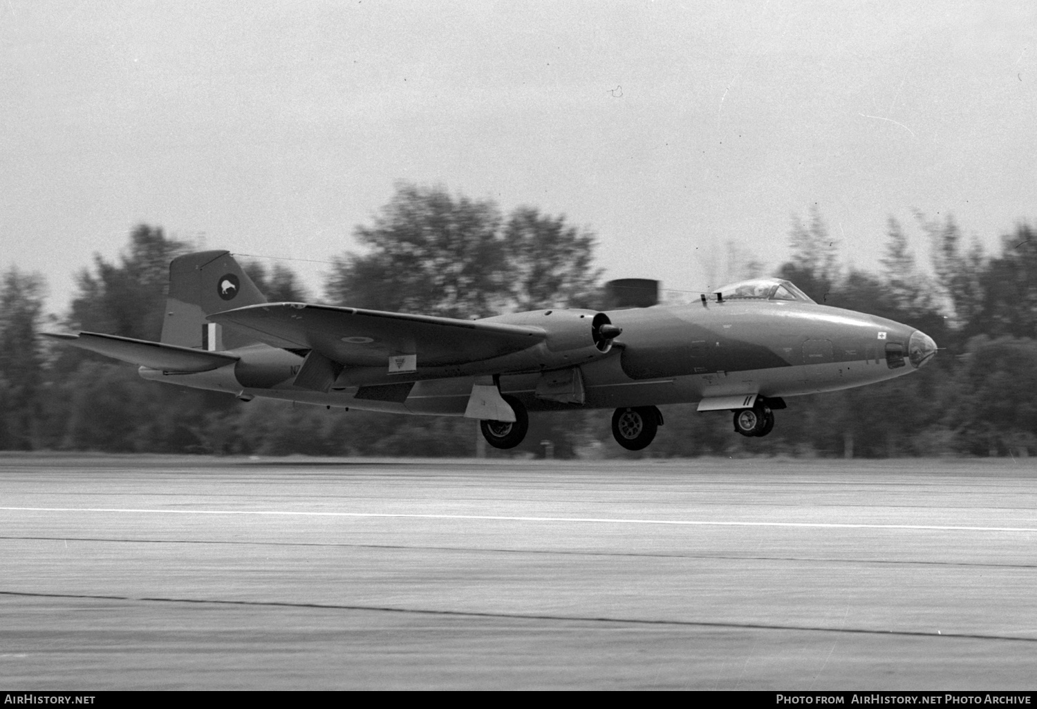 Aircraft Photo of NZ6111 | English Electric Canberra B(I) Mk12 | New Zealand - Air Force | AirHistory.net #650483