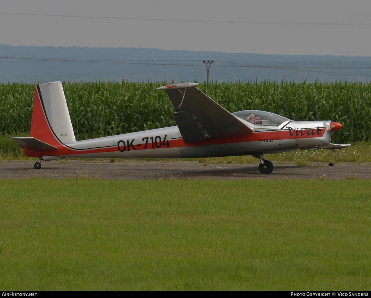 Aircraft Photo of OK-7104 | Aerotechnik L-13SE Vivat | AirHistory.net #650519