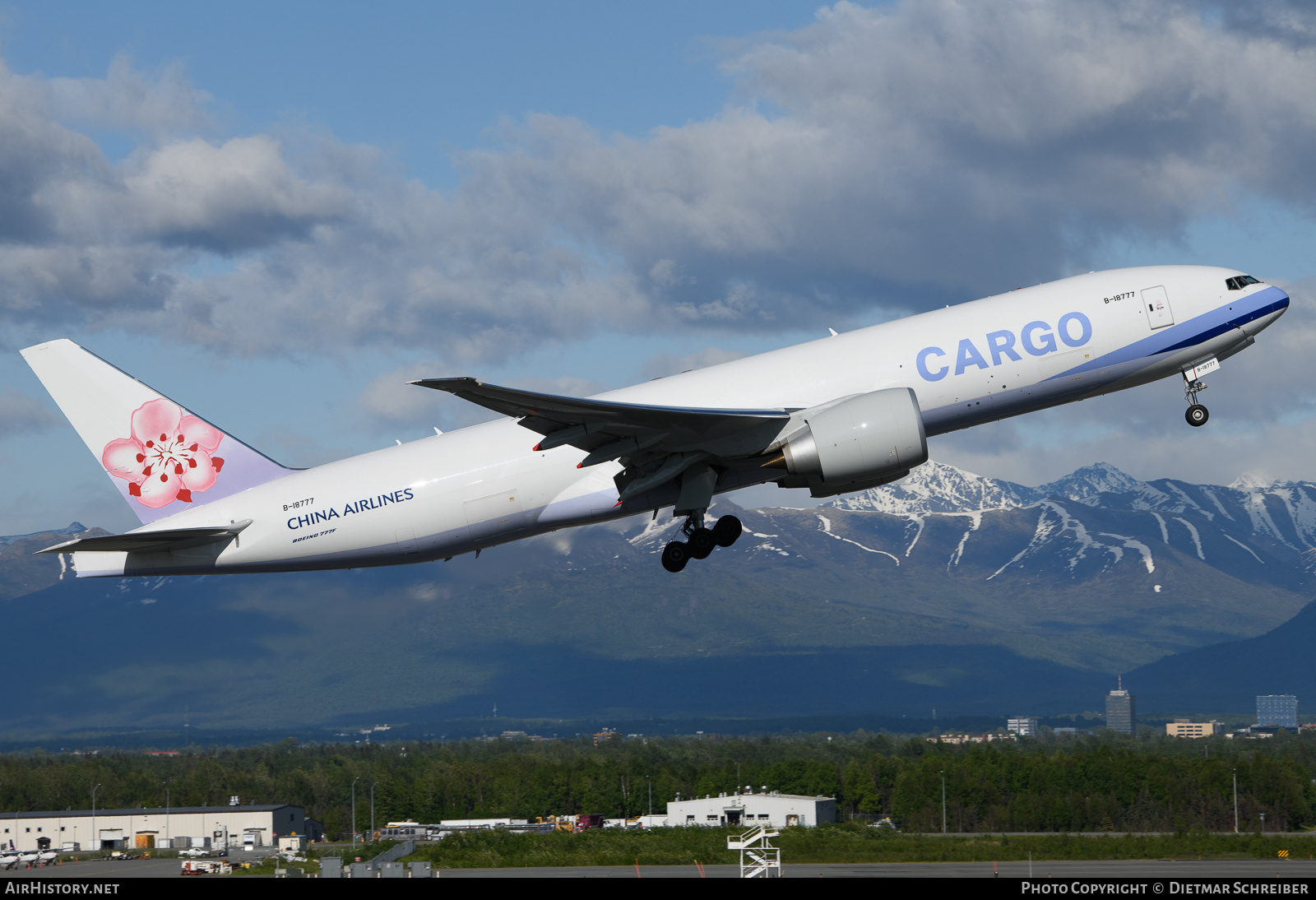 Aircraft Photo of B-18777 | Boeing 777-F | China Airlines Cargo | AirHistory.net #650534