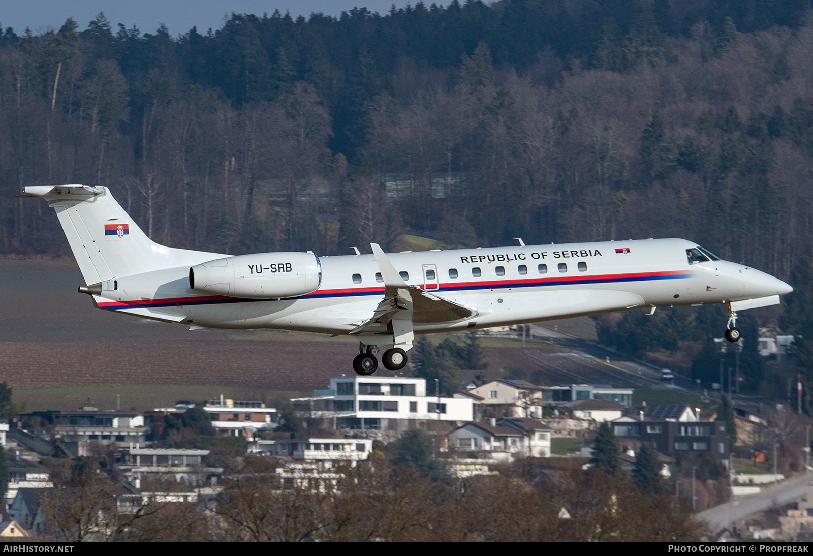 Aircraft Photo of YU-SRB | Embraer Legacy 600 (EMB-135BJ) | Republic of Serbia | AirHistory.net #650569