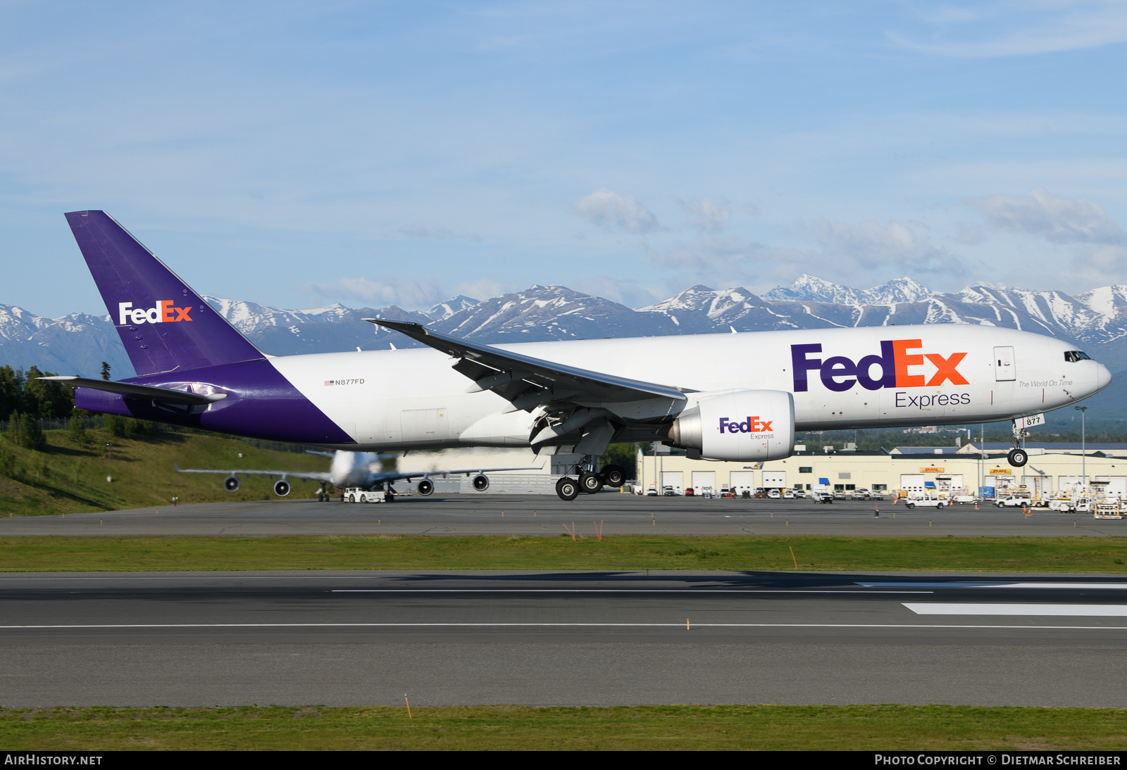 Aircraft Photo of N877FD | Boeing 777-FS2 | FedEx Express | AirHistory.net #650603