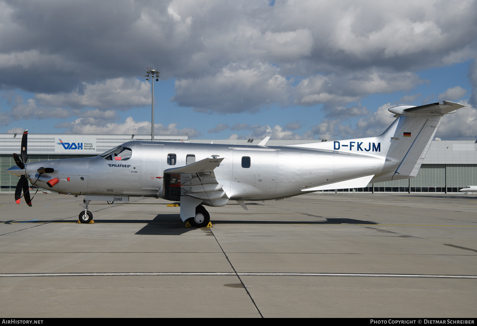 Aircraft Photo of D-FKJM | Pilatus PC-12NGX (PC-12/47E) | AirHistory.net #650620