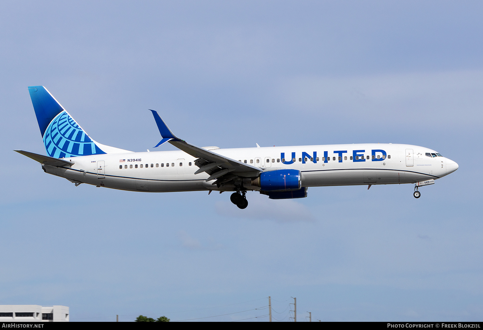 Aircraft Photo of N39416 | Boeing 737-924/ER | United Airlines | AirHistory.net #650781