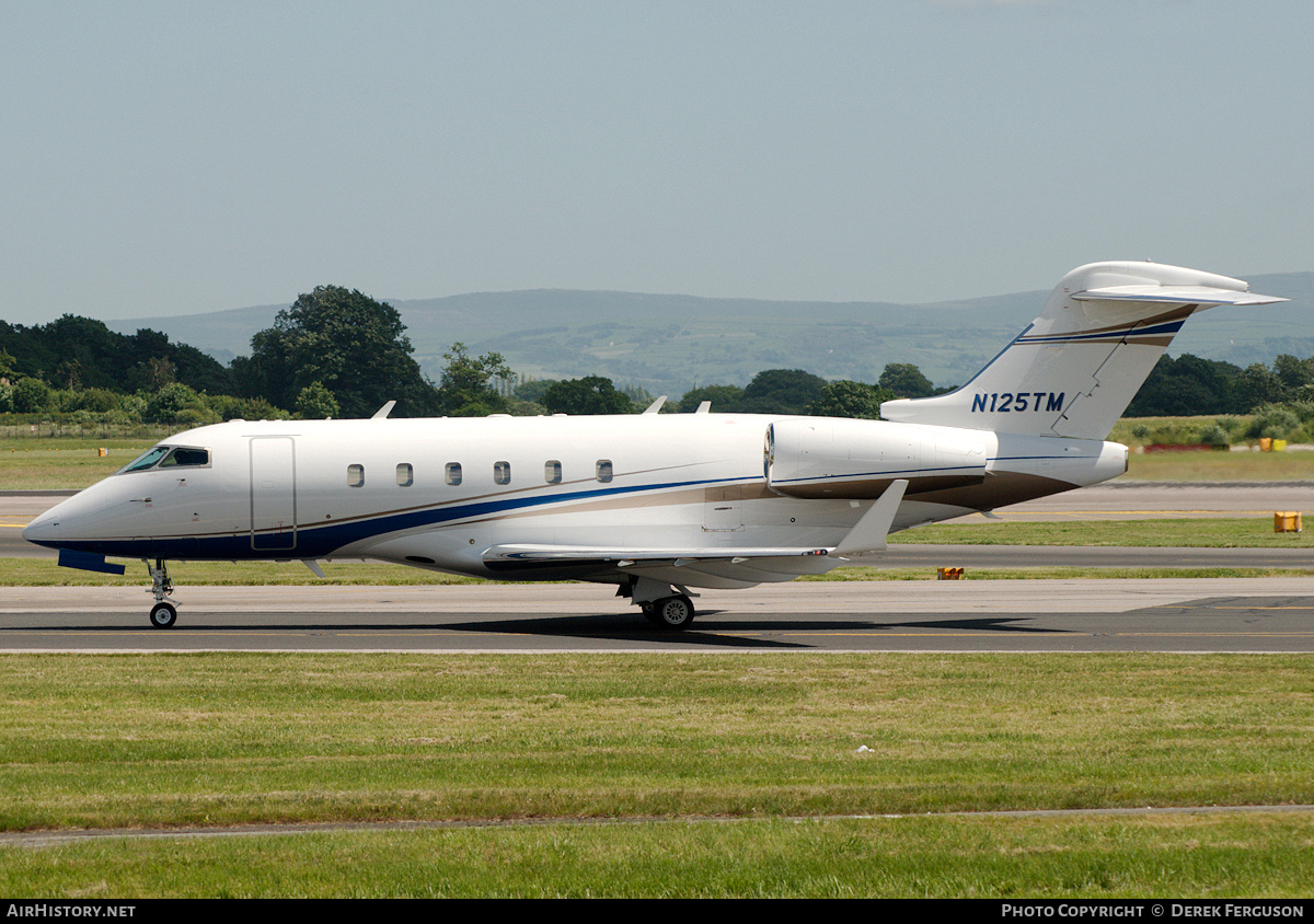 Aircraft Photo of N125TM | Bombardier Challenger 300 (BD-100-1A10) | AirHistory.net #650787