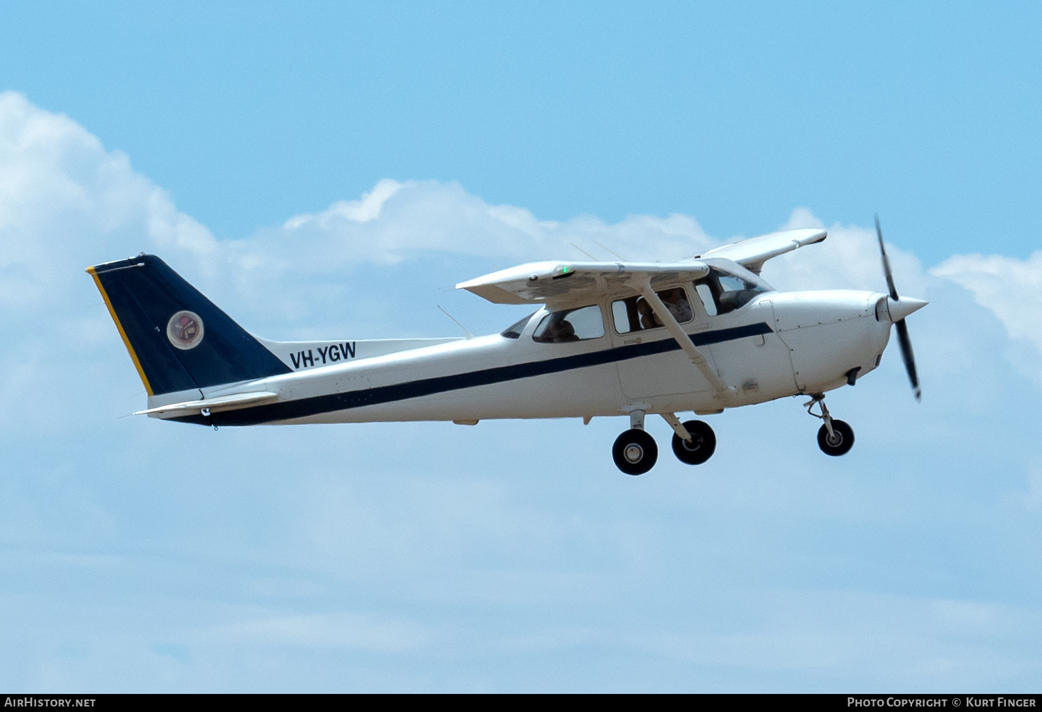 Aircraft Photo of VH-YGW | Cessna 172R Skyhawk | AirHistory.net #650866