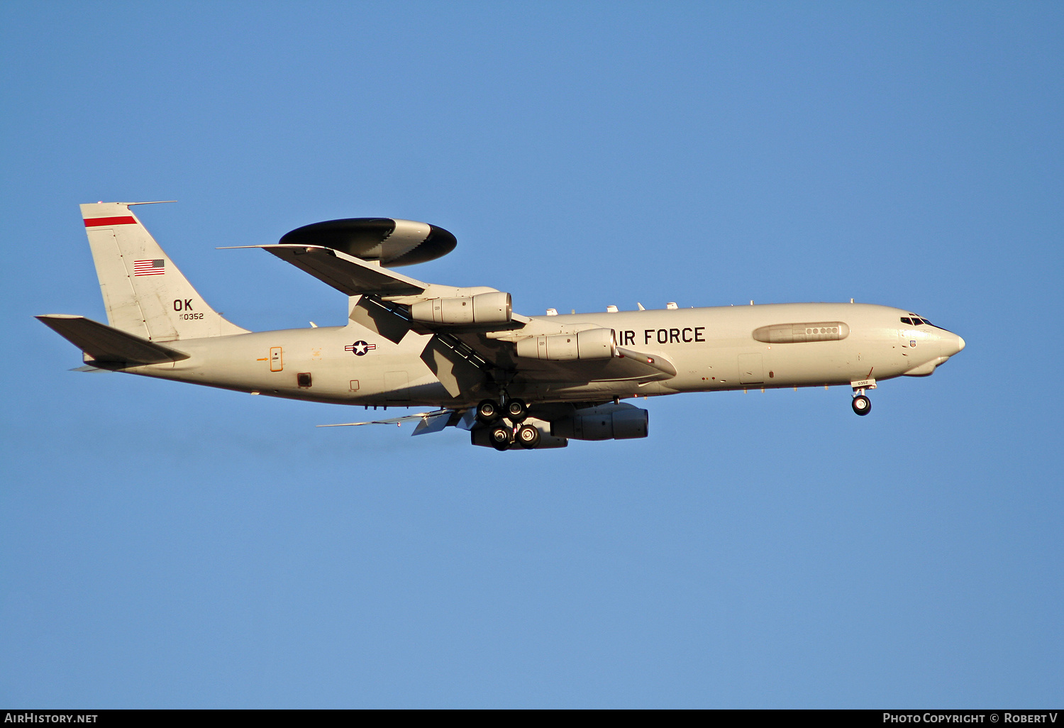 Aircraft Photo of 77-0352 / AF770352 | Boeing E-3A Sentry | USA - Air Force | AirHistory.net #650888