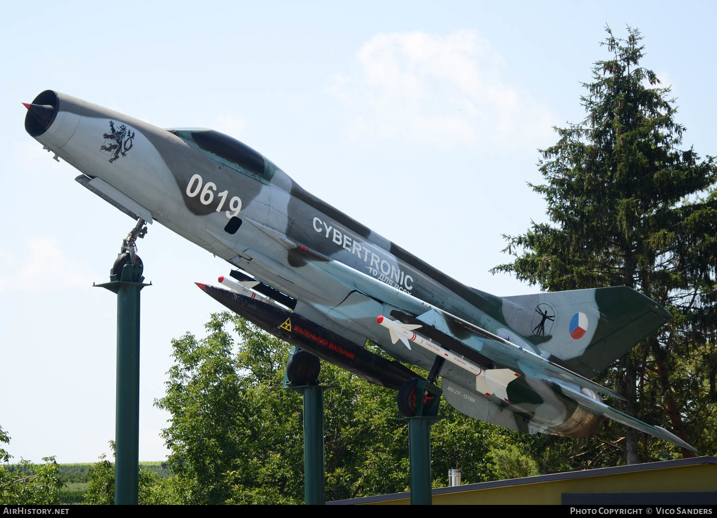 Aircraft Photo of 0619 | Mikoyan-Gurevich MiG-21F-13 | Czechoslovakia - Air Force | AirHistory.net #650938