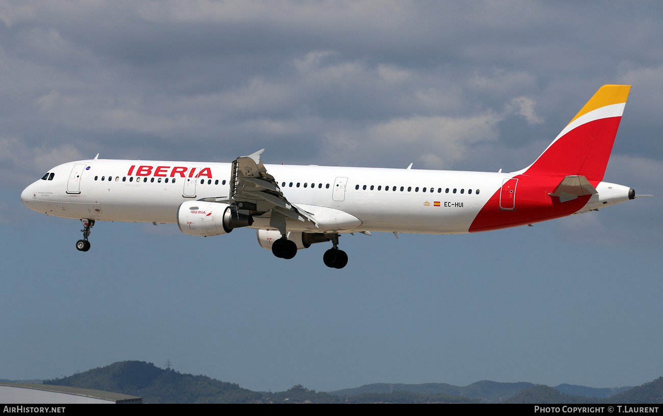 Aircraft Photo of EC-HUI | Airbus A321-211 | Iberia | AirHistory.net #650974