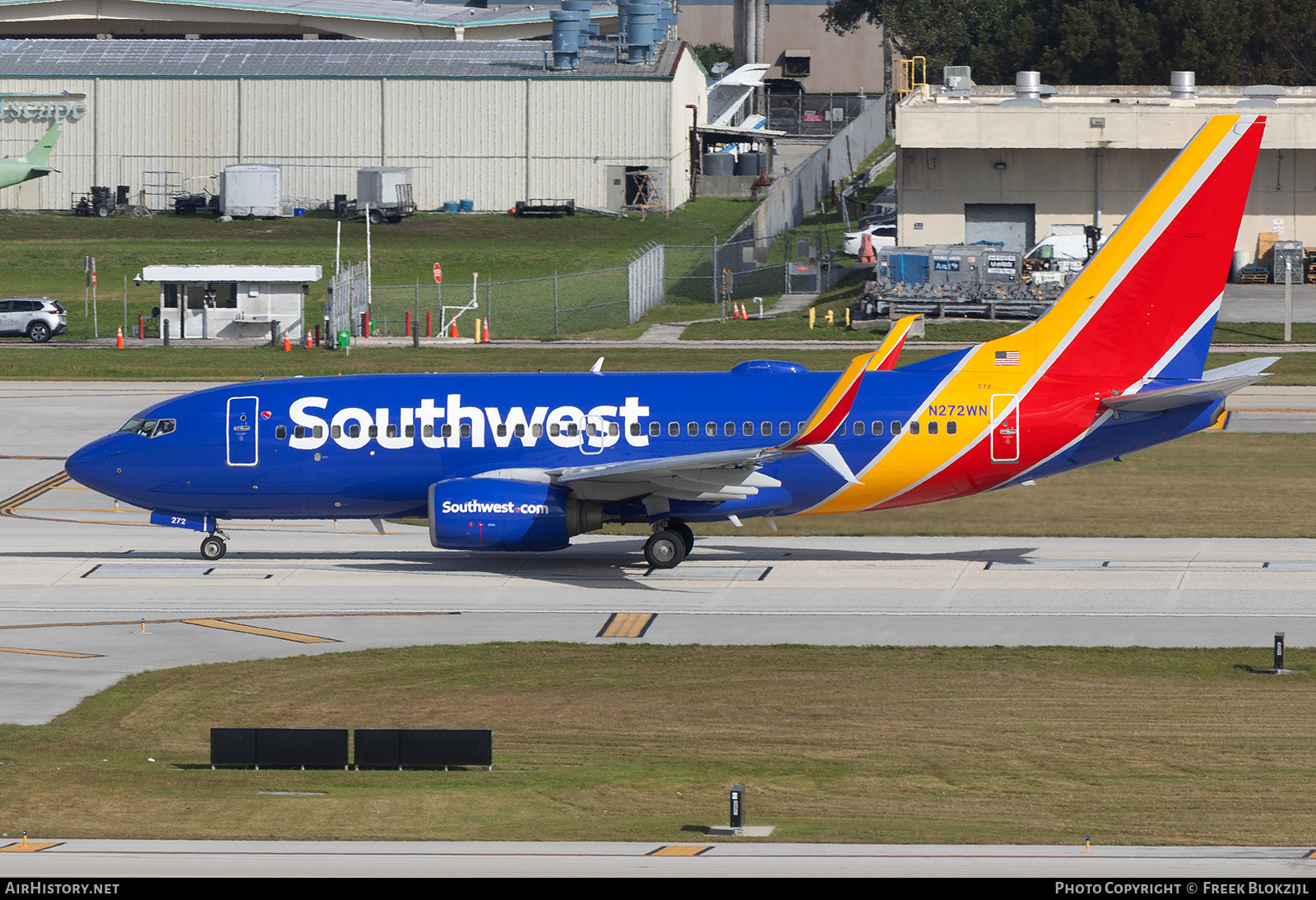 Aircraft Photo of N272WN | Boeing 737-7H4 | Southwest Airlines | AirHistory.net #650975
