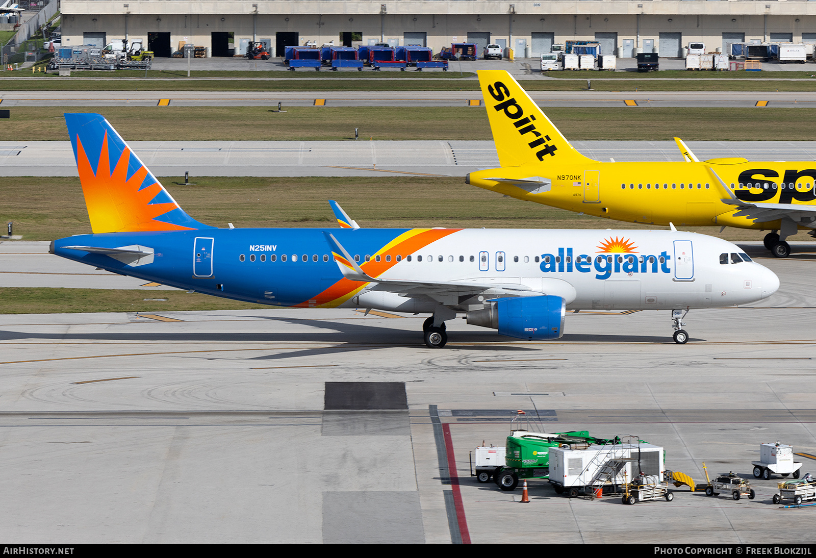 Aircraft Photo of N251NV | Airbus A320-214 | Allegiant Air | AirHistory.net #650998