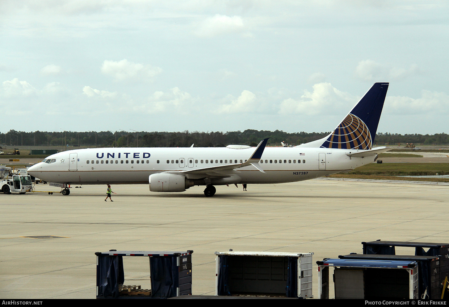 Aircraft Photo of N37287 | Boeing 737-824 | United Airlines | AirHistory.net #651024