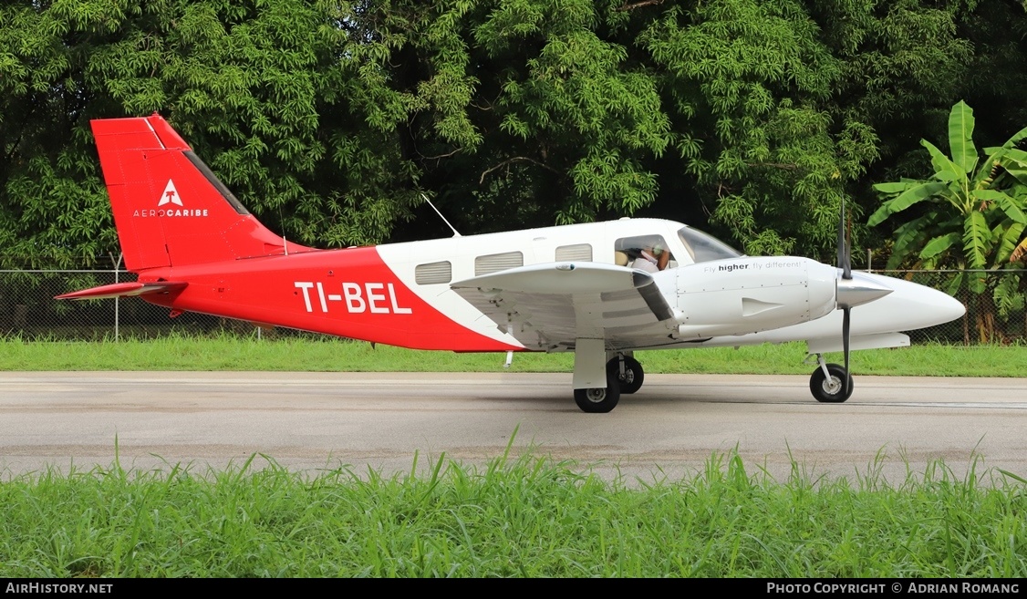 Aircraft Photo of TI-BEL | Piper PA-34-220T Seneca V | Aero Caribe Air Charter | AirHistory.net #651038