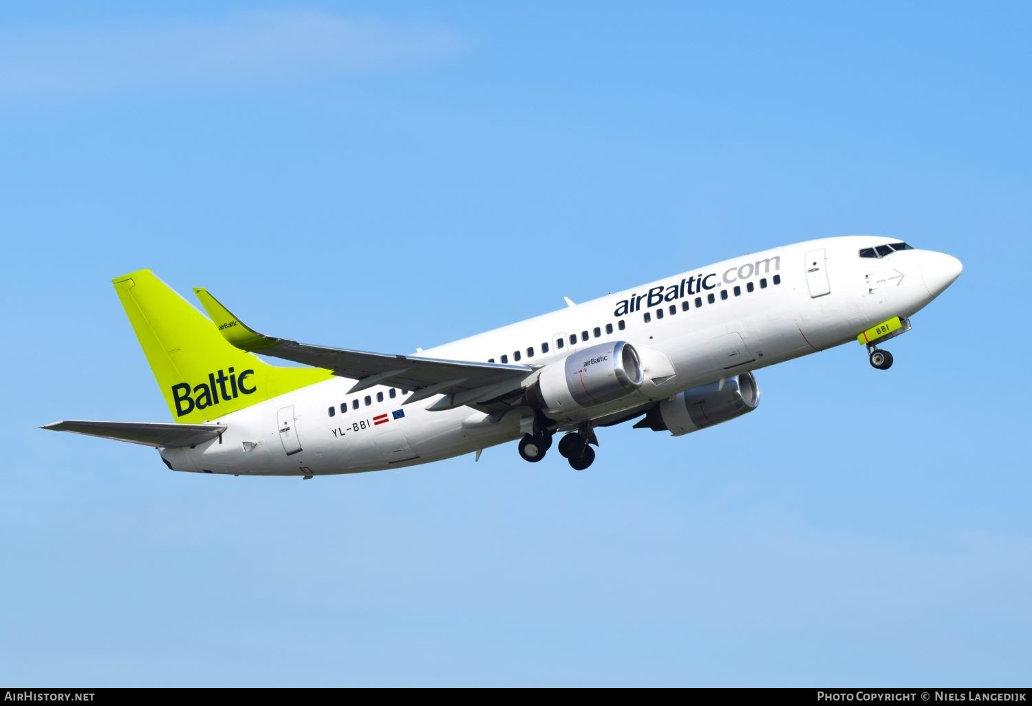 Aircraft Photo of YL-BBI | Boeing 737-33A | AirBaltic | AirHistory.net #651081