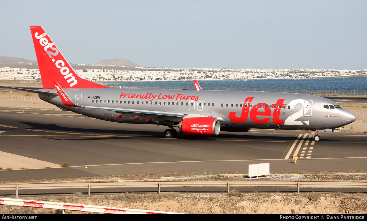 Aircraft Photo of G-JZBK | Boeing 737-800 | Jet2 | AirHistory.net #651199