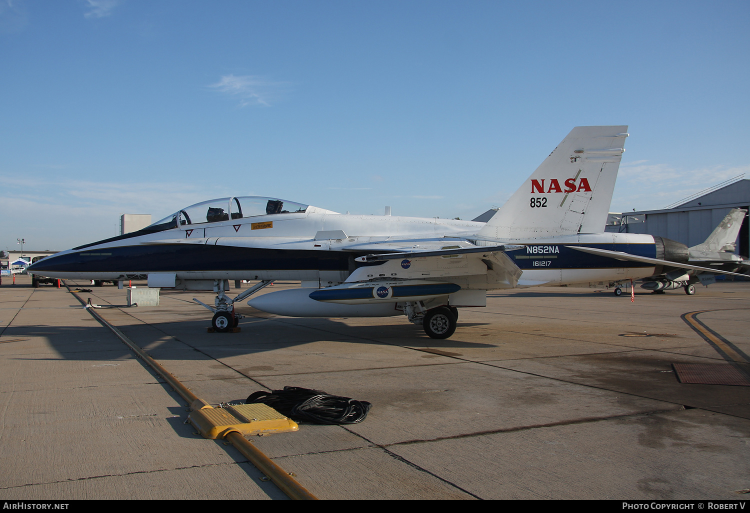 Aircraft Photo of 161217 / N852NA | McDonnell Douglas F/A-18B Hornet | NASA - National Aeronautics and Space Administration | AirHistory.net #651207