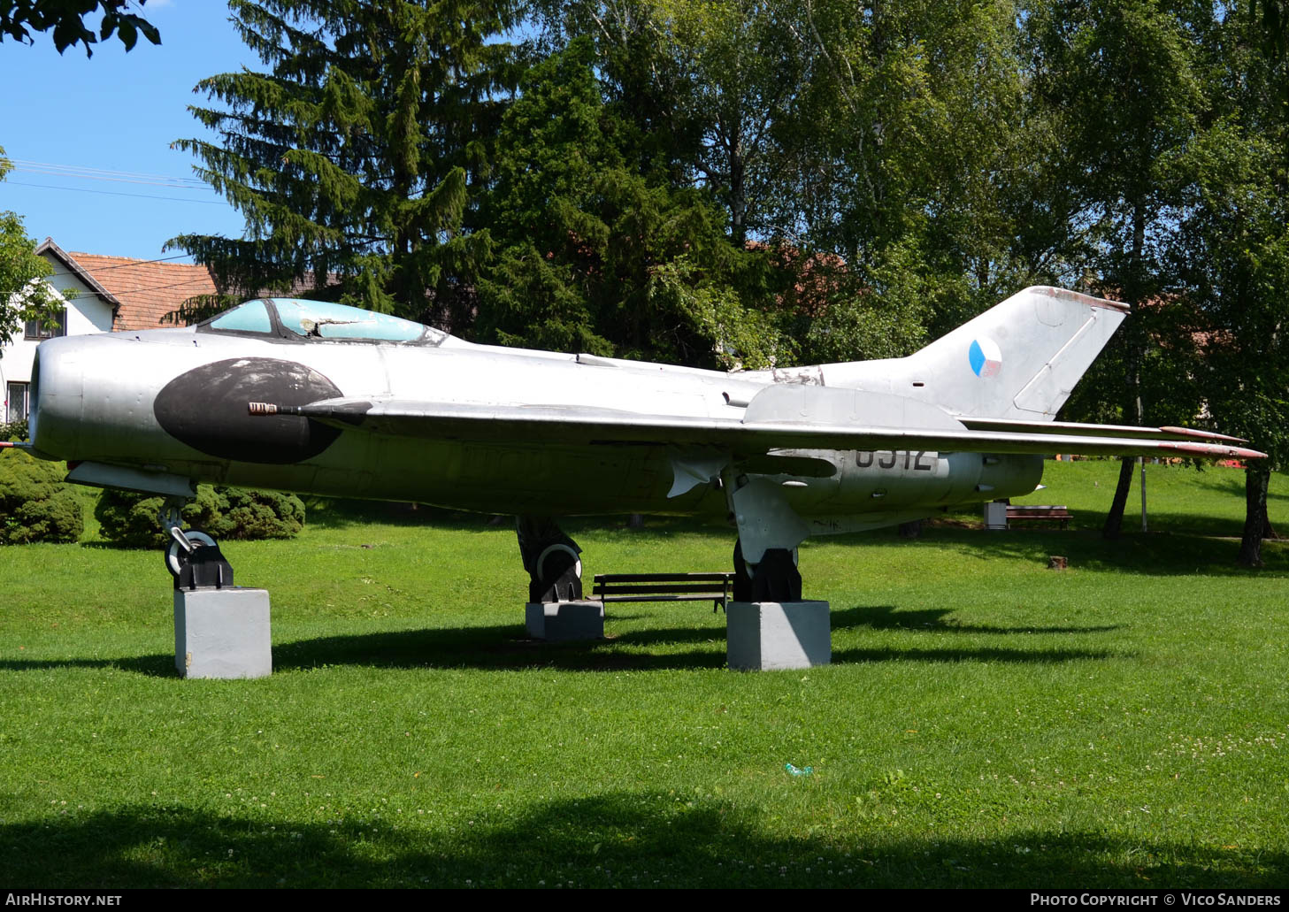 Aircraft Photo of 0312 | Aero S-105 (MiG-19S) | Czechoslovakia - Air Force | AirHistory.net #651225