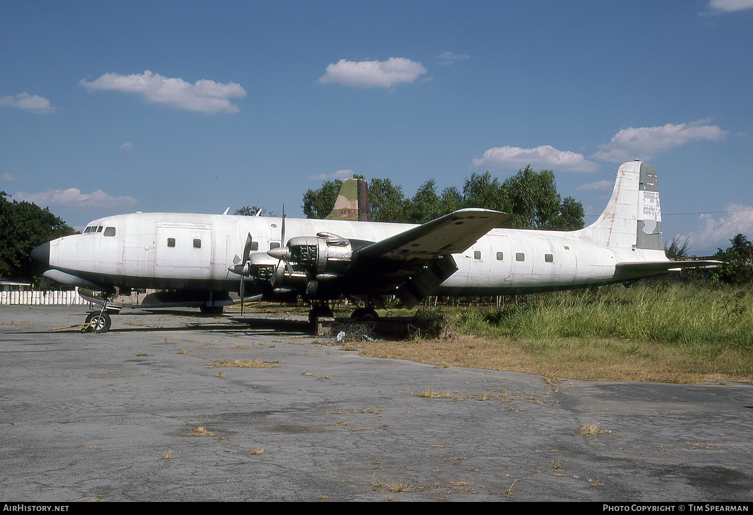 Aircraft Photo of 301 | Douglas DC-6B(F) | El Salvador - Air Force | AirHistory.net #651270