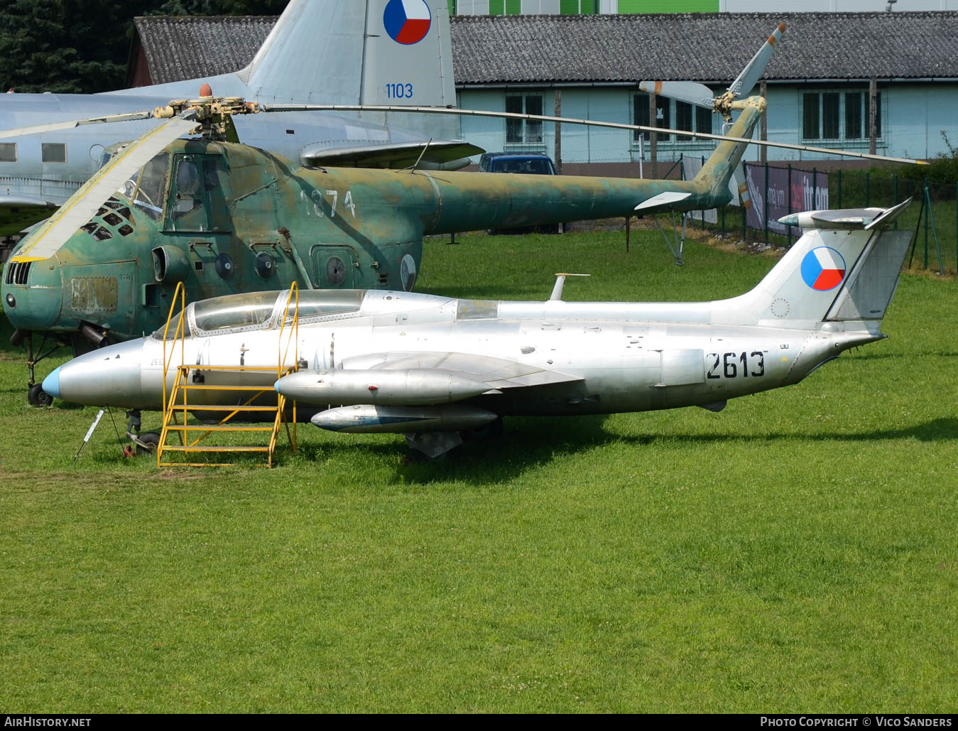 Aircraft Photo of 2613 | Aero L-29R Delfin | Czechoslovakia - Air Force | AirHistory.net #651324