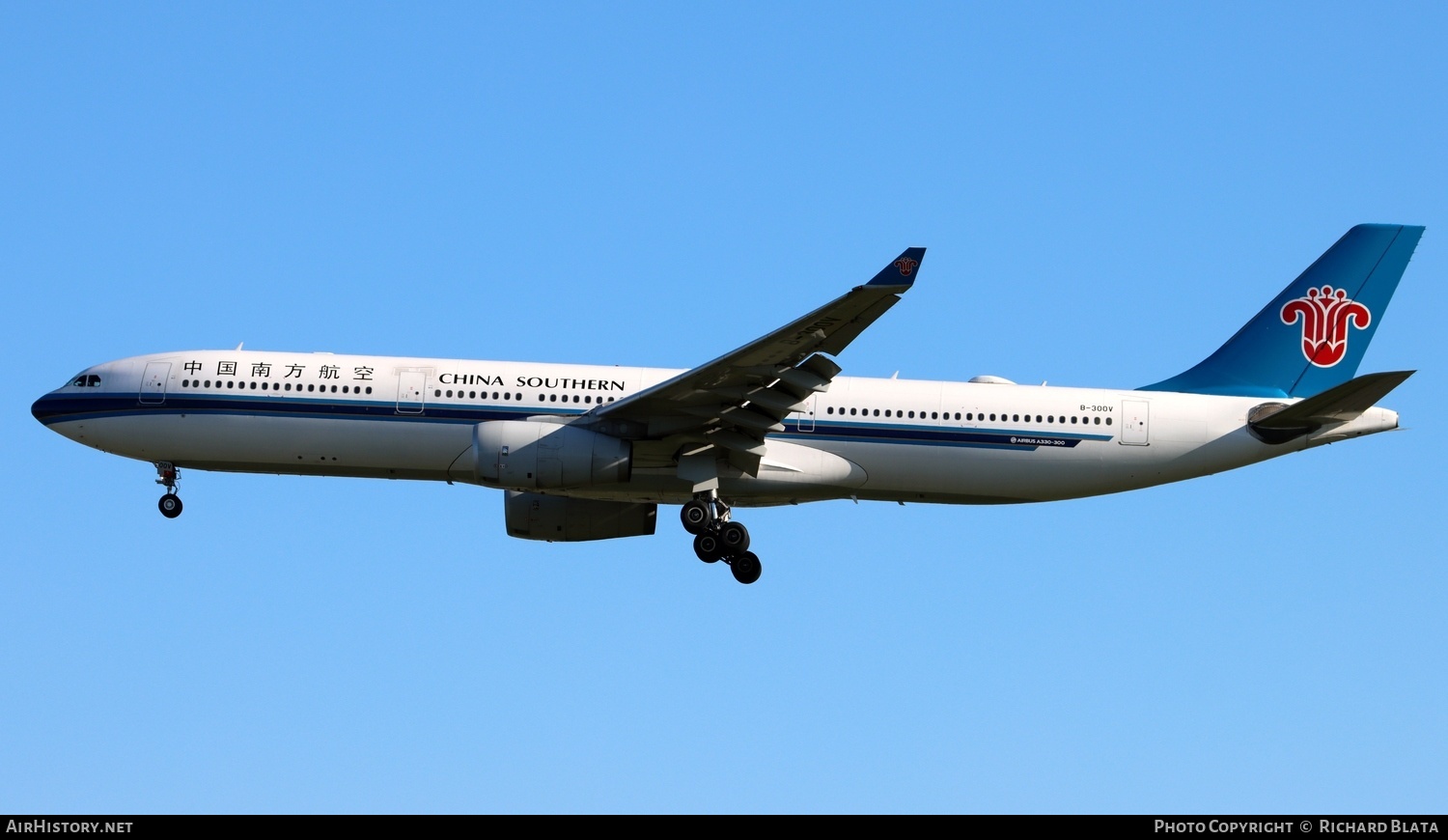Aircraft Photo of B-300V | Airbus A330-343 | China Southern Airlines | AirHistory.net #651390