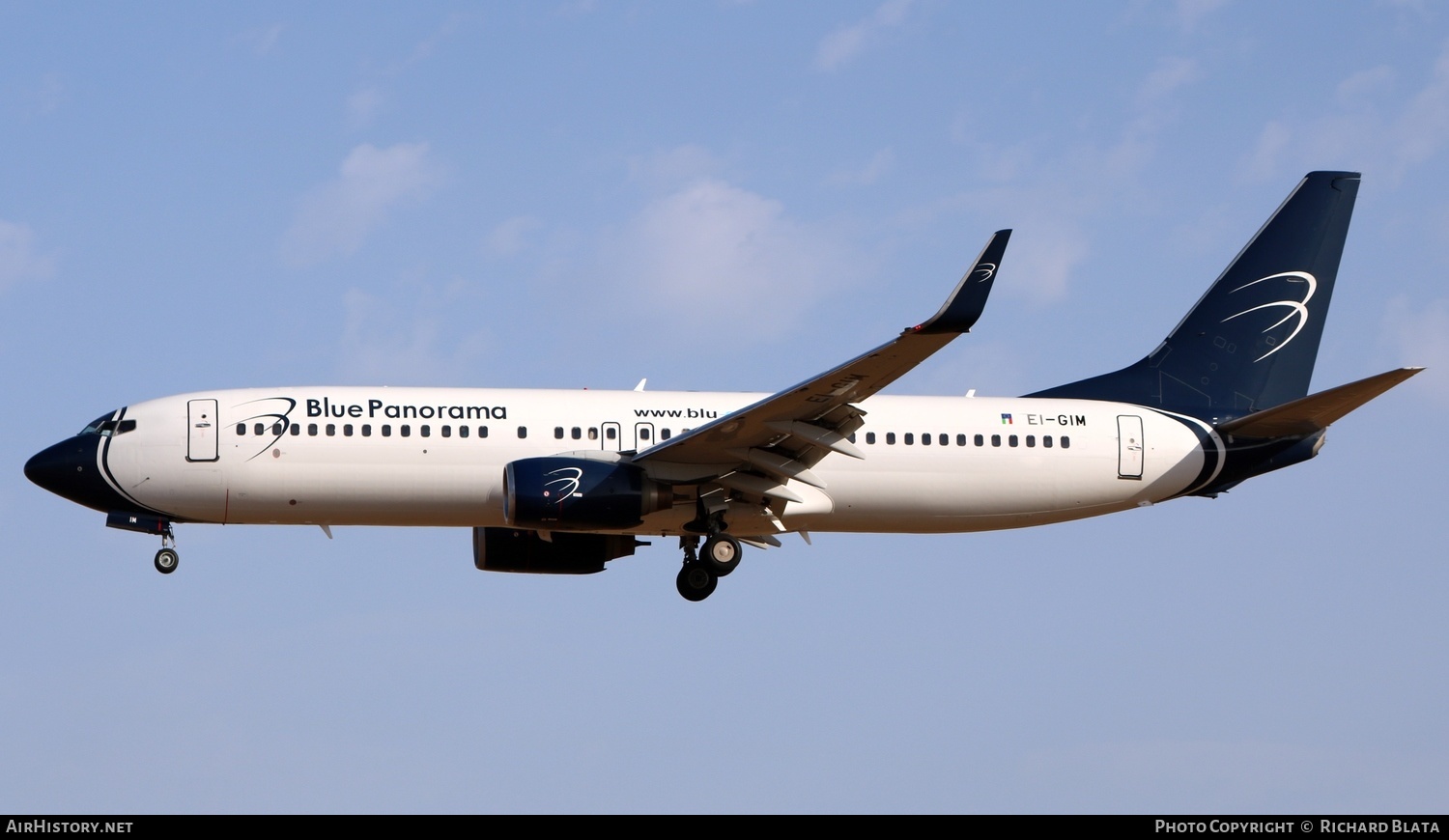 Aircraft Photo of EI-GIM | Boeing 737-86Q | Blue Panorama Airlines | AirHistory.net #651422