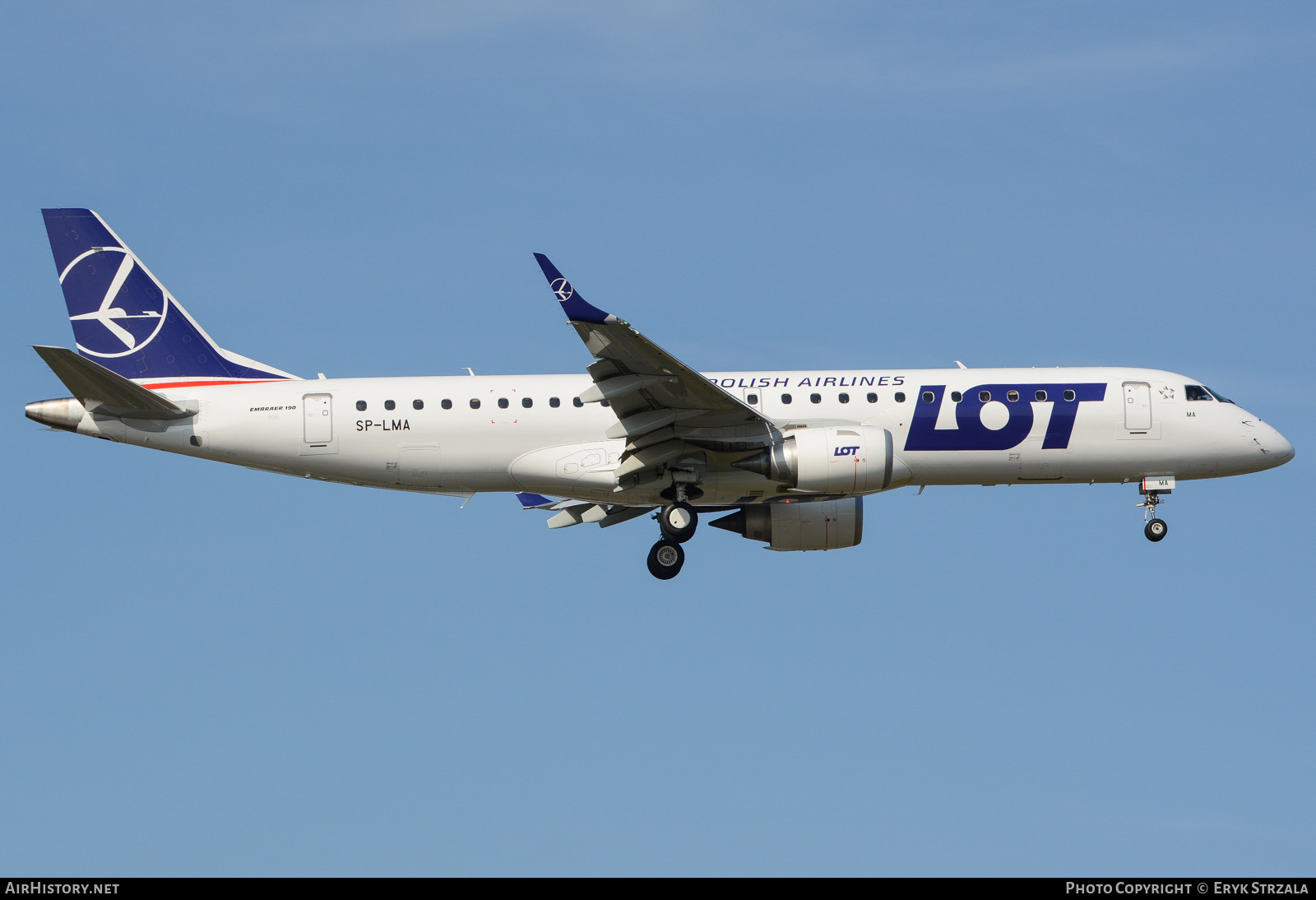 Aircraft Photo of SP-LMA | Embraer 190STD (ERJ-190-100STD) | LOT Polish Airlines - Polskie Linie Lotnicze | AirHistory.net #651437