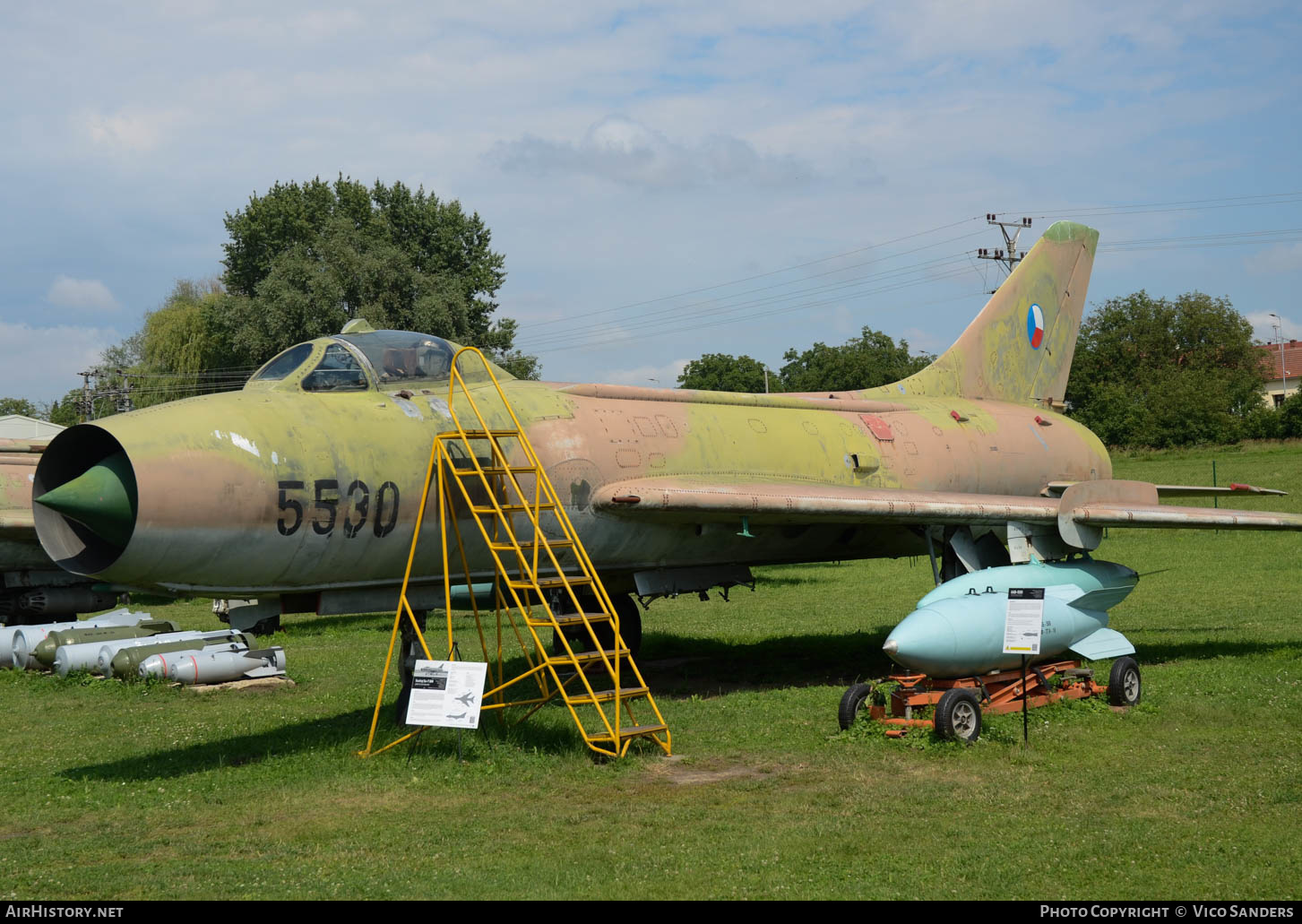 Aircraft Photo of 5530 | Sukhoi Su-7BM | Czechoslovakia - Air Force | AirHistory.net #651498