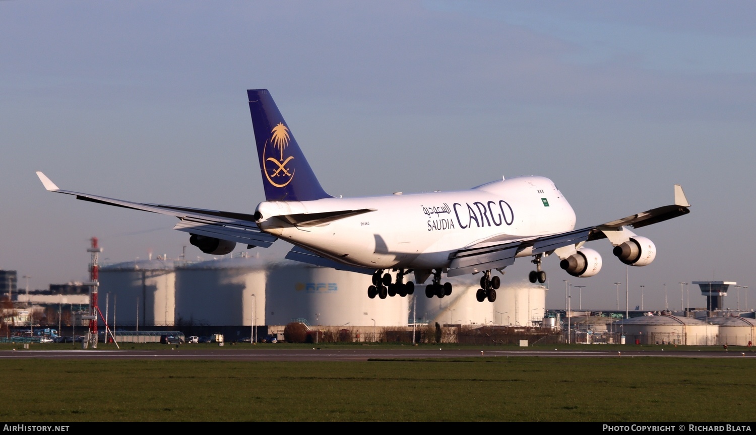 Aircraft Photo of 9H-AKJ | Boeing 747-412 | Saudi Arabian Airlines Cargo | AirHistory.net #651502