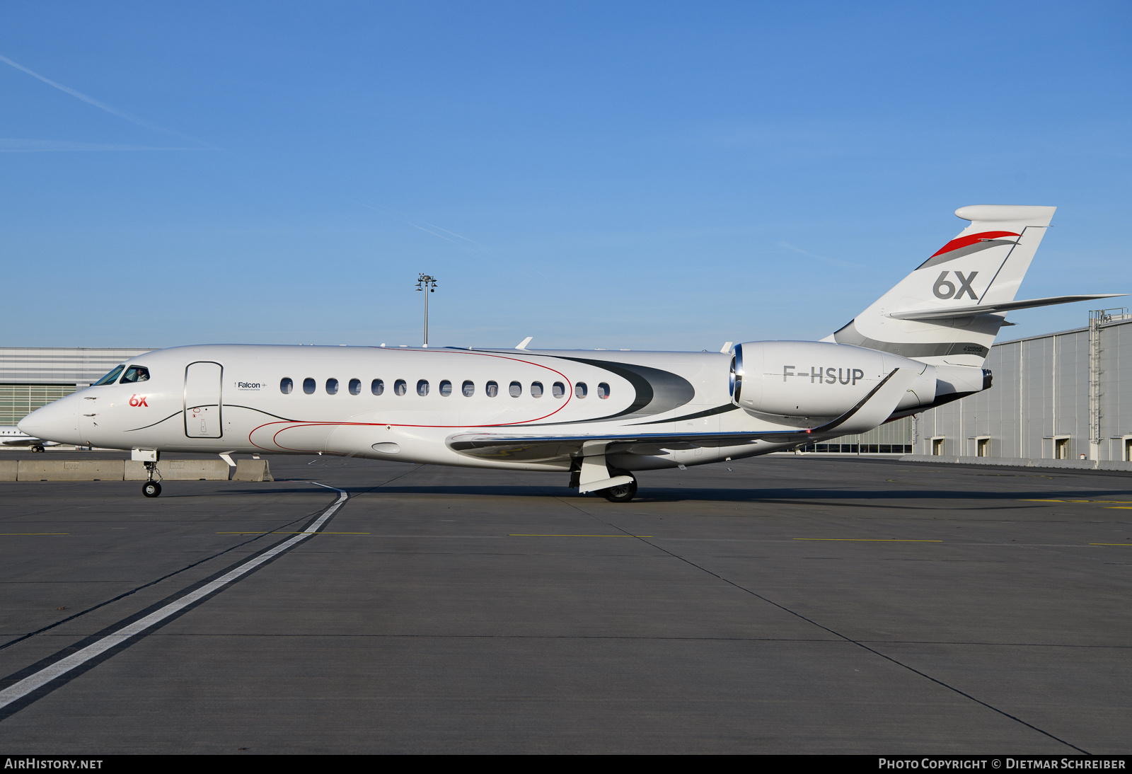Aircraft Photo of F-HSUP | Dassault Falcon 6X | AirHistory.net #651526