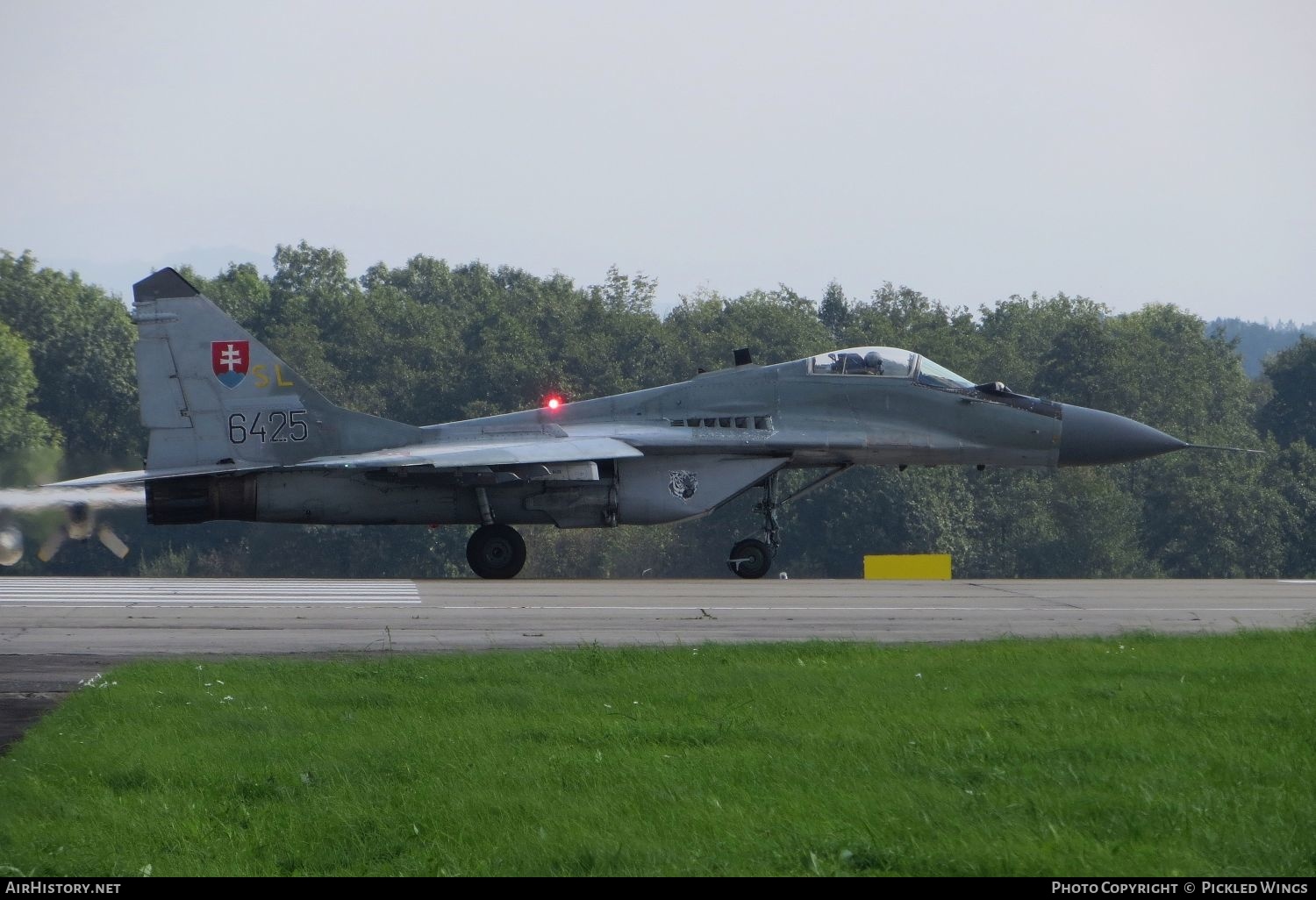 Aircraft Photo of 6425 | Mikoyan-Gurevich MiG-29A (9-12A) | Slovakia - Air Force | AirHistory.net #651527