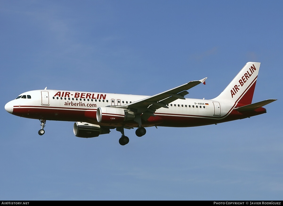 Aircraft Photo of D-ABDE | Airbus A320-214 | Air Berlin | AirHistory.net #651581