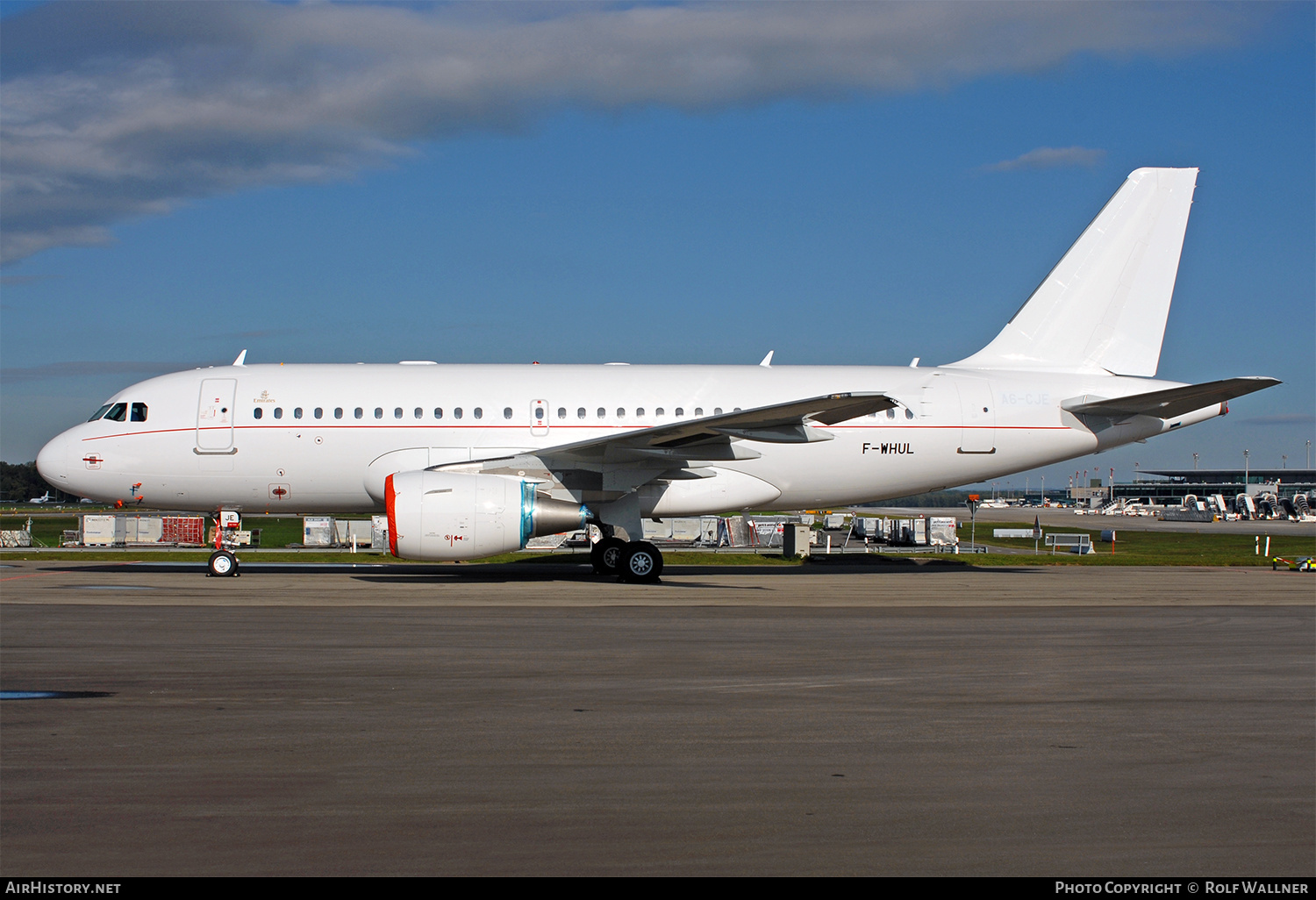 Aircraft Photo of F-WHUL | Airbus A319-115XCJ | Emirates | AirHistory.net #651630