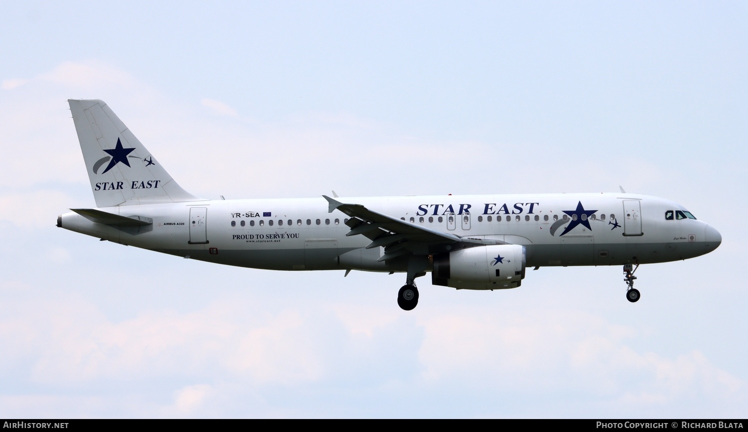 Aircraft Photo of YR-SEA | Airbus A320-231 | Star East Airline | AirHistory.net #651754
