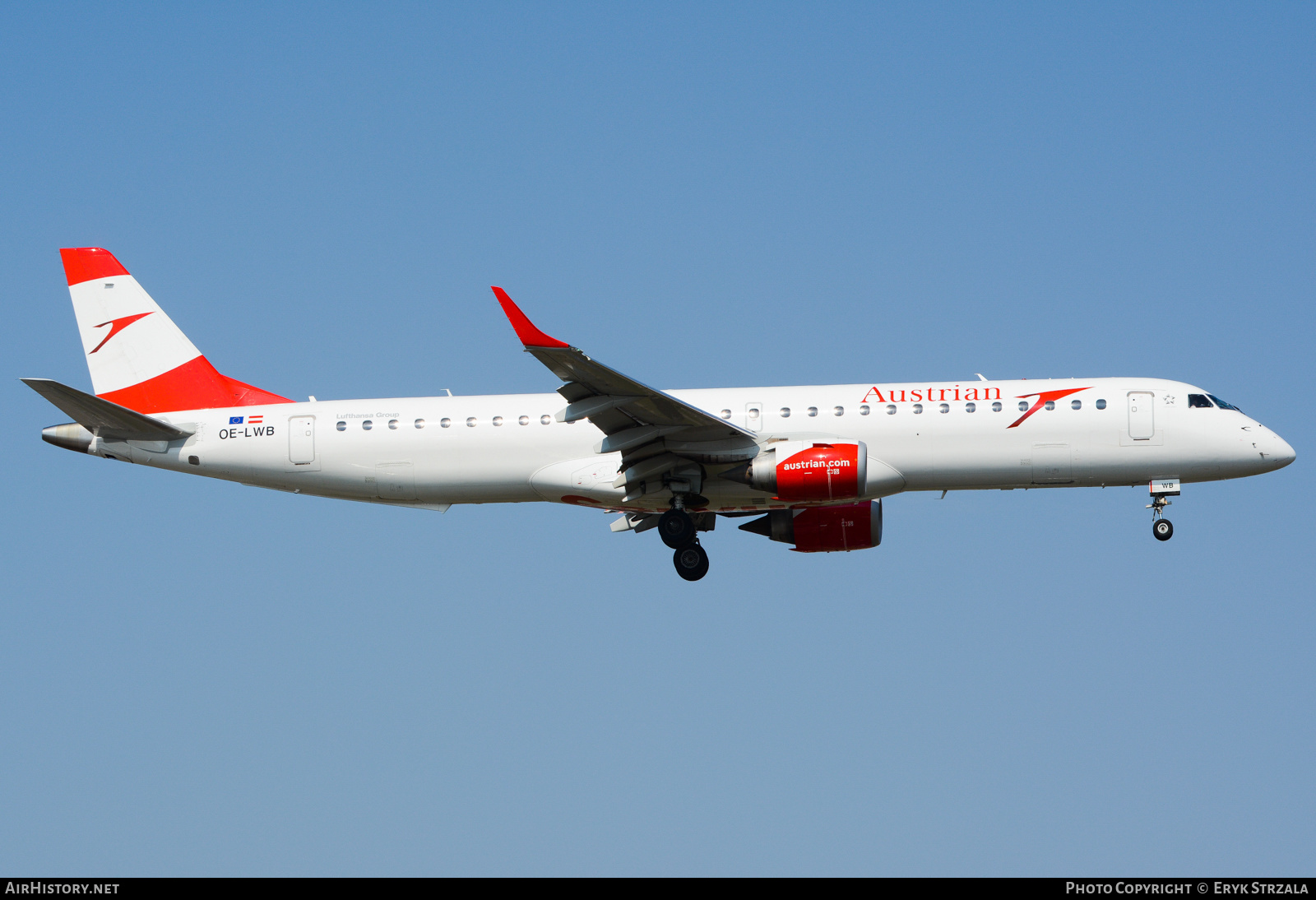 Aircraft Photo of OE-LWB | Embraer 195LR (ERJ-190-200LR) | Austrian Airlines | AirHistory.net #651769