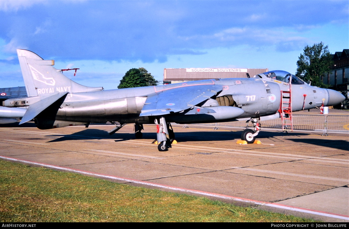 Aircraft Photo of ZD608 | British Aerospace Sea Harrier FA2 | UK - Navy | AirHistory.net #651779