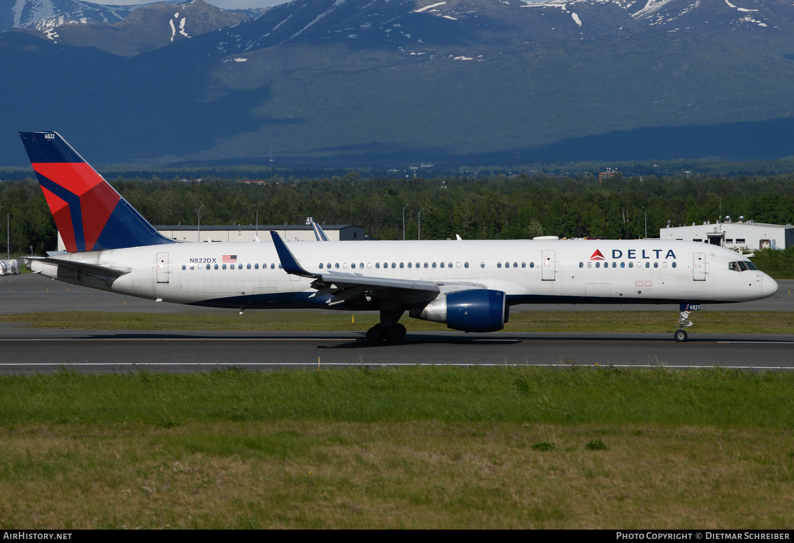 Aircraft Photo of N822DX | Boeing 757-26D | Delta Air Lines | AirHistory.net #651824